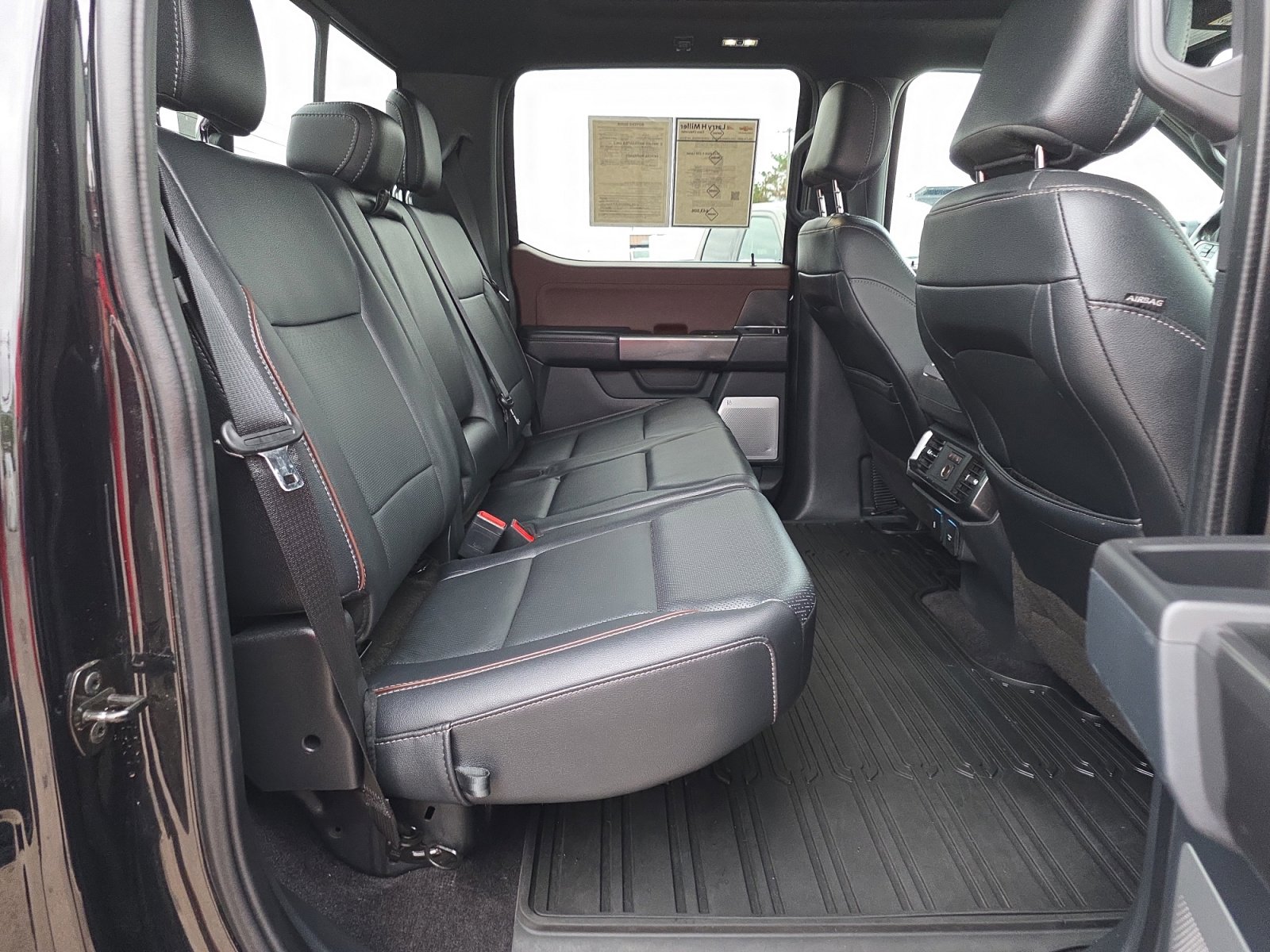 Used 2022 Ford F150 Lariat w/ Equipment Group 502A High image 31