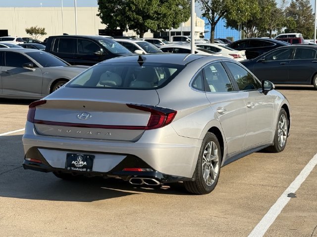 Used 2023 Hyundai Sonata SEL w/ Preferred Accessory Package FWD image 4
