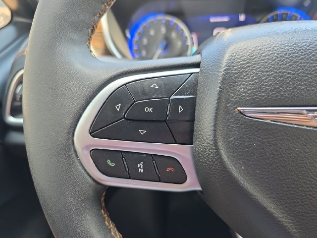 Used 2022 Chrysler Pacifica Pinnacle FWD image 21