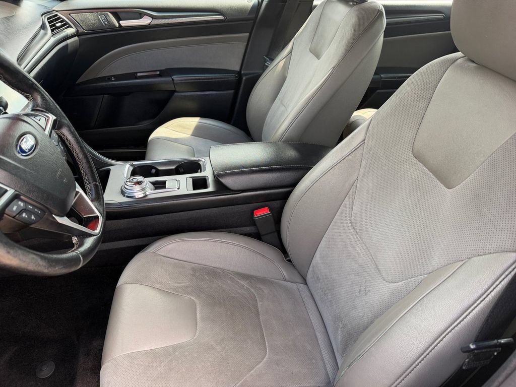 Used 2017 Ford Fusion Sport w/ Equipment Group 401A AWD/4WD image 10
