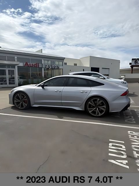 Used 2023 Audi RS 7 Sportback w/ Black Optic Package AWD/4WD image 2