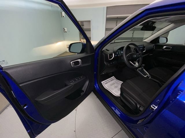 Certified 2026 Hyundai Venue SEL FWD image 11