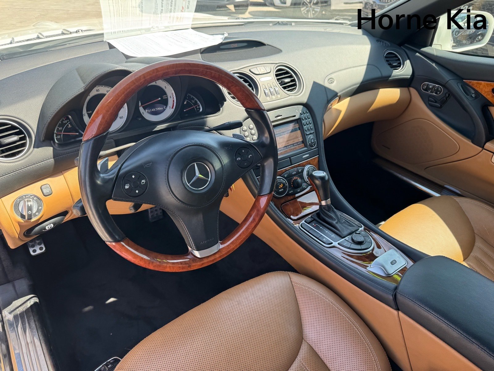 Used 2011 Mercedes-Benz SL 550 image 13