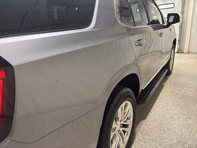 Used 2021 GMC Yukon SLT w/ SLT Luxury Plus Package AWD/4WD image 10