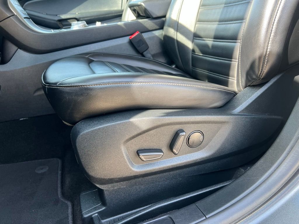 Used 2020 Ford Edge SEL w/ Convenience Package AWD/4WD image 14