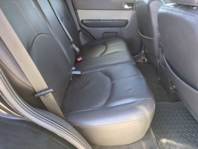 Used 2009 Mercury Mariner Premier FWD image 16