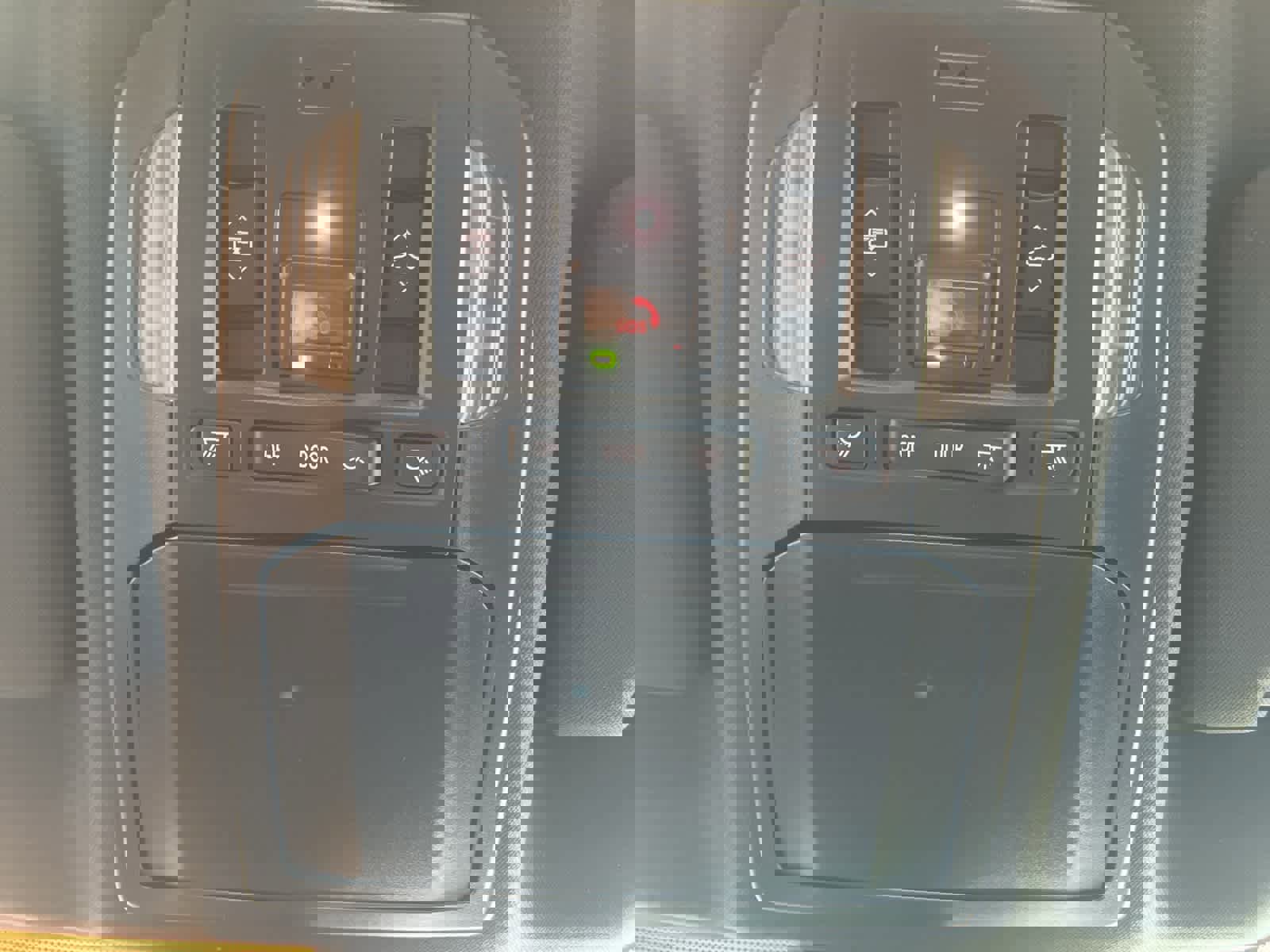 Used 2023 Toyota Highlander L image 26