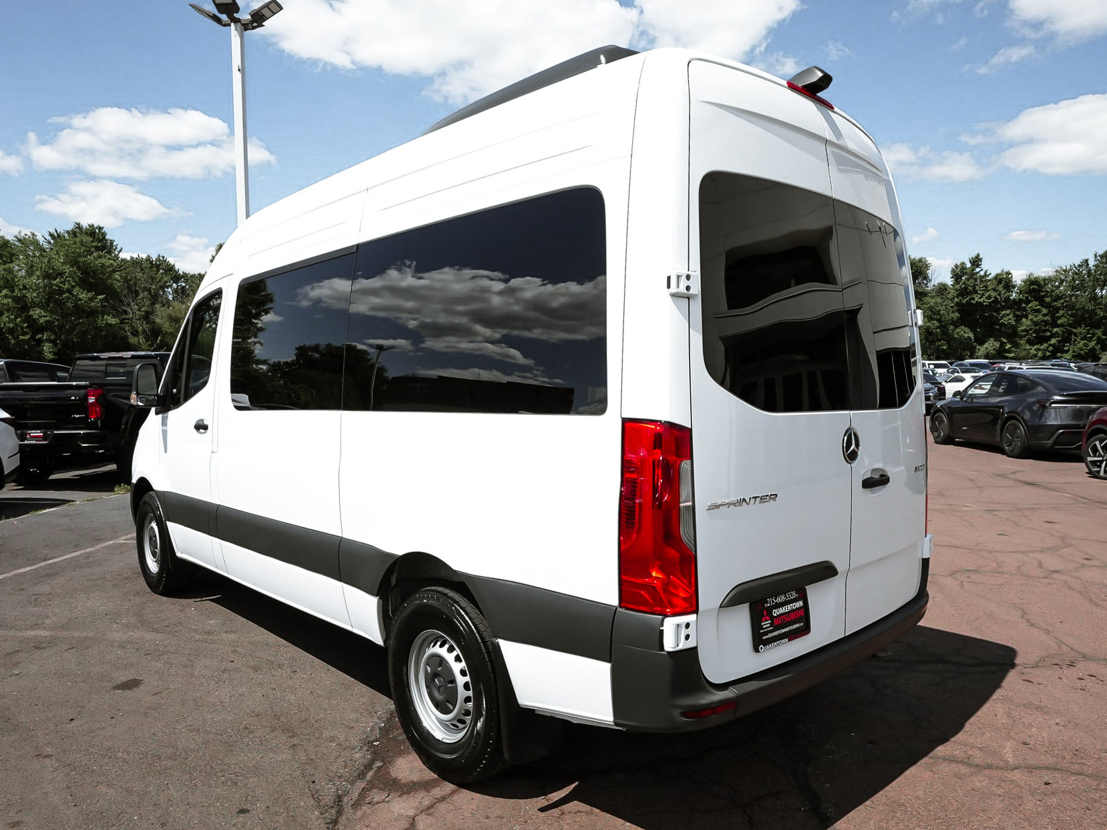 Used 2026 Mercedes-Benz Sprinter 2500 image 4