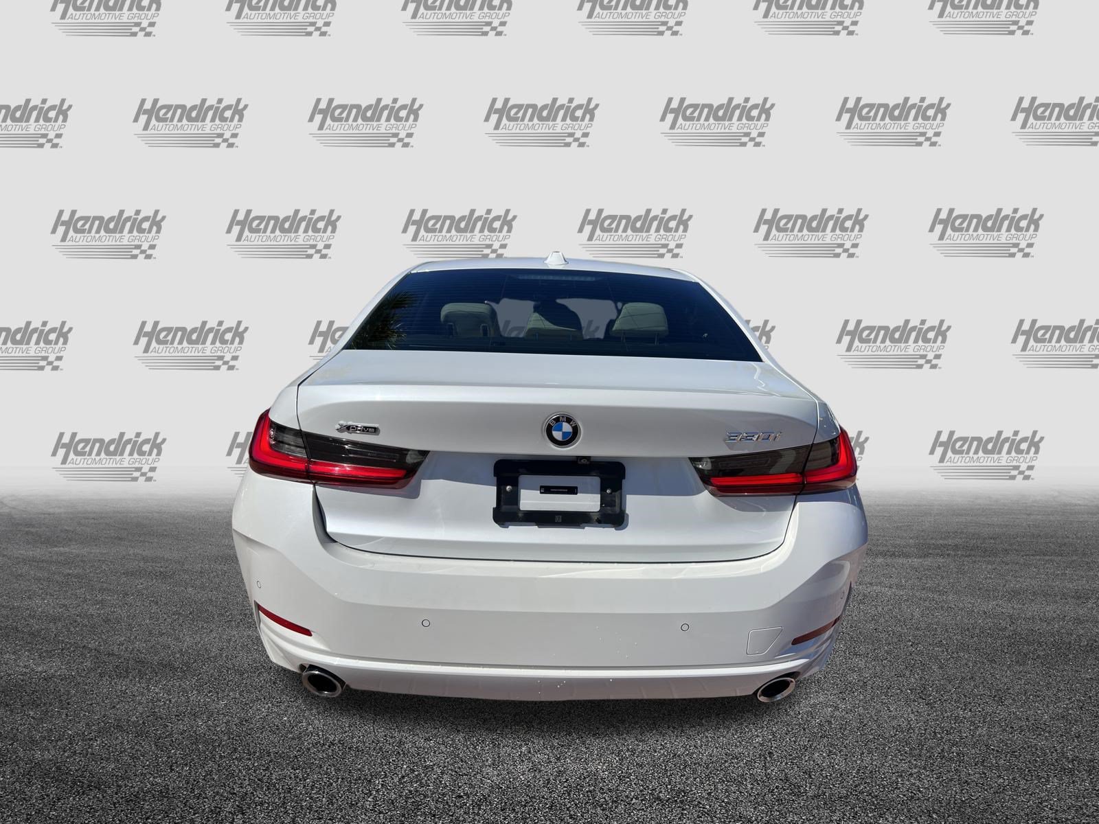 Certified 2024 BMW 330i xDrive Sedan w/ Premium Package AWD/4WD image 9