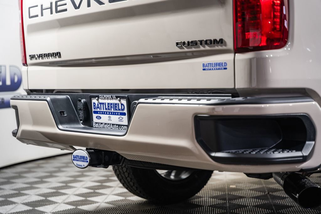 New 2026 Chevrolet Silverado 1500 Custom w/ Turbomax Blackout Package AWD/4WD image 8