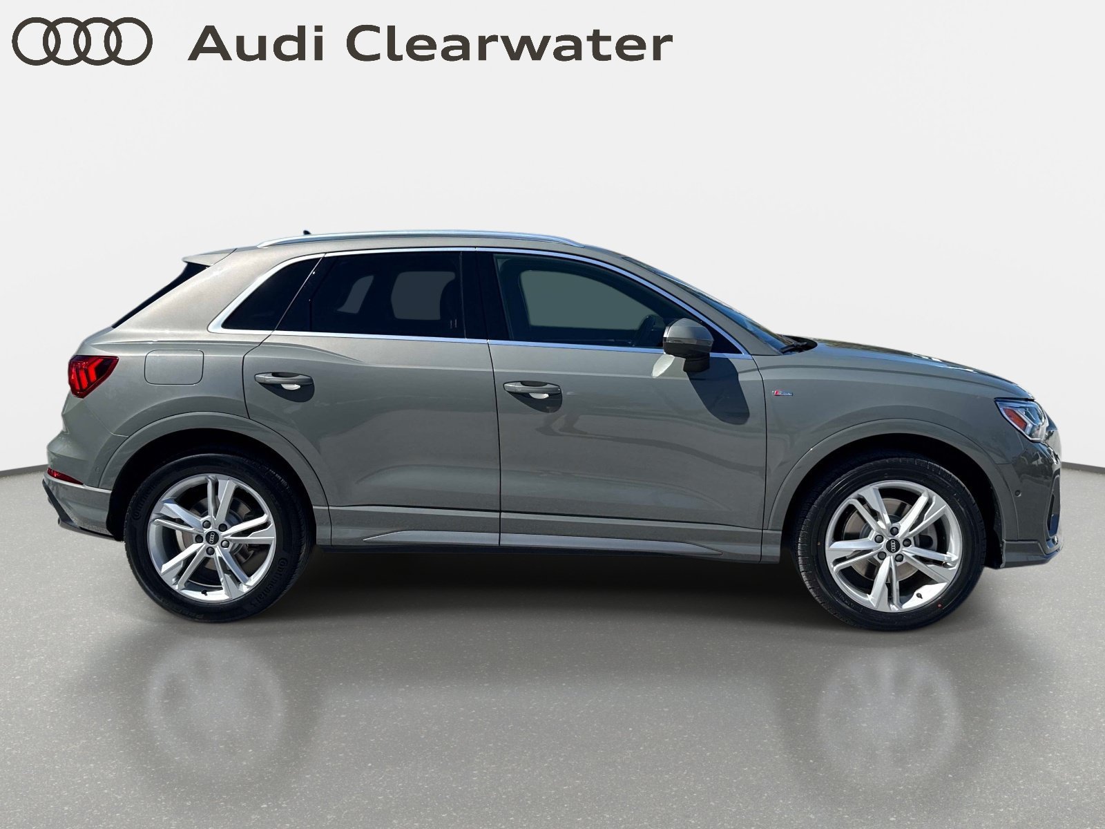 Used 2021 Audi Q3 2.0T Premium Plus AWD/4WD image 5