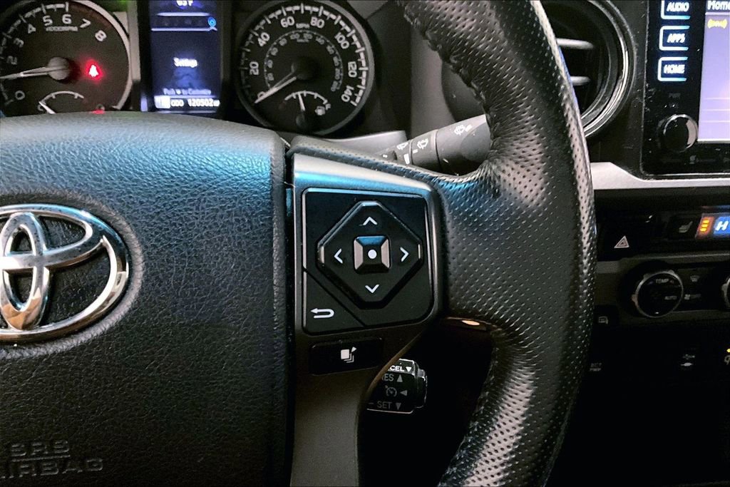 Used 2017 Toyota Tacoma SR5 image 13