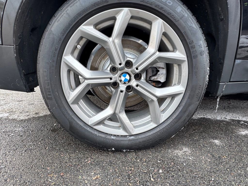 Used 2023 BMW X4 xDrive30i w/ Premium Package image 17