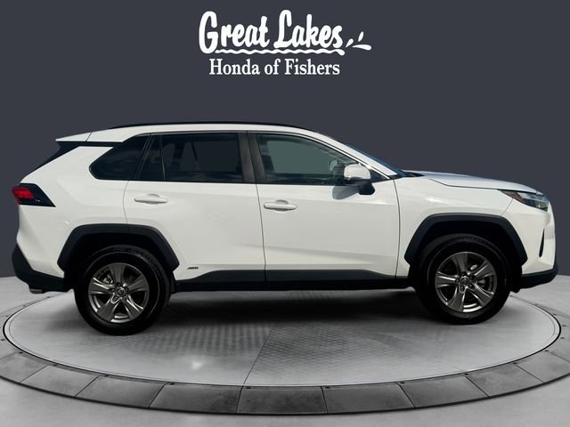 Used 2025 Toyota RAV4 XLE image 6