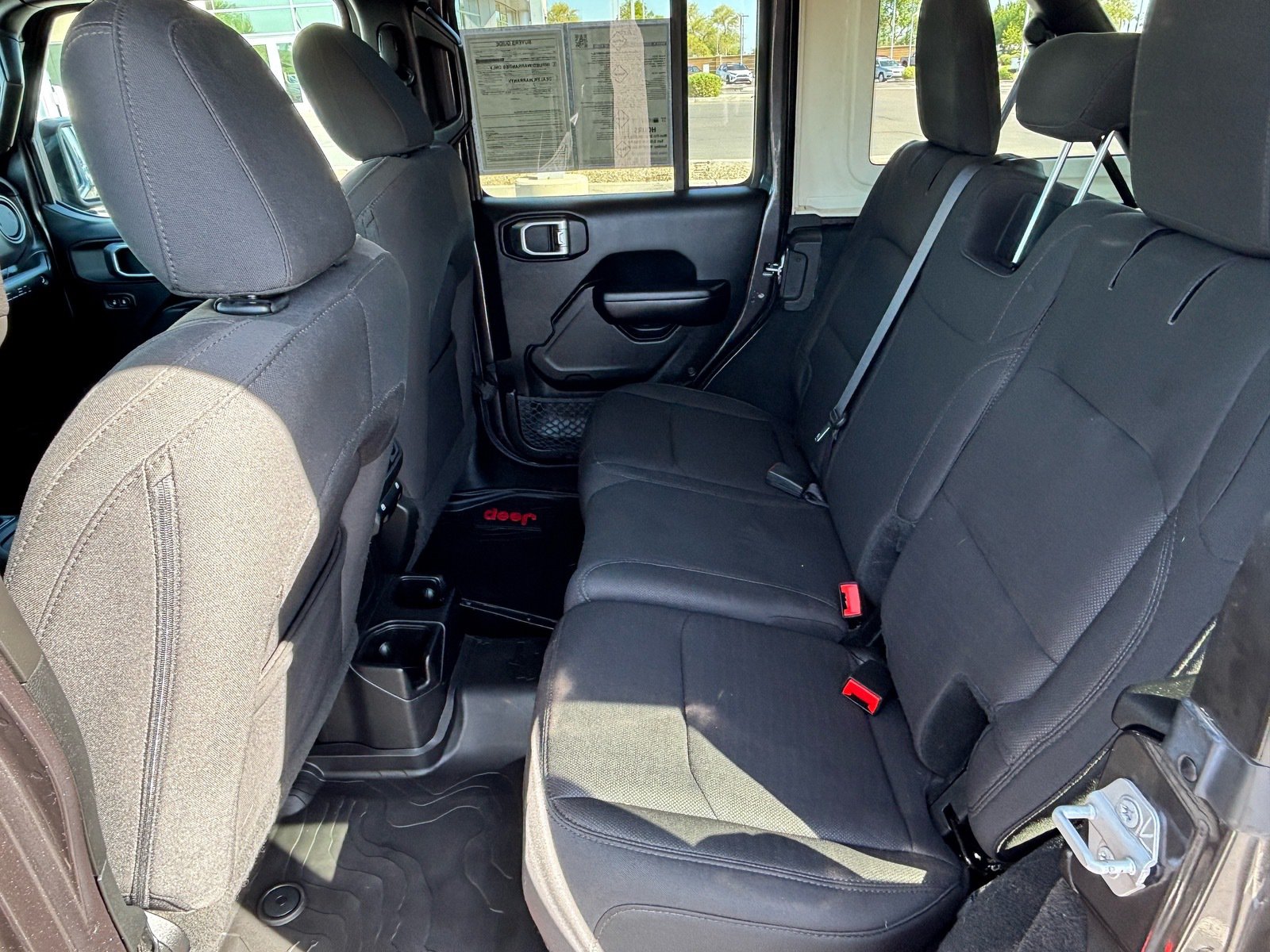 Used 2019 Jeep Wrangler Unlimited Sport S AWD/4WD image 28