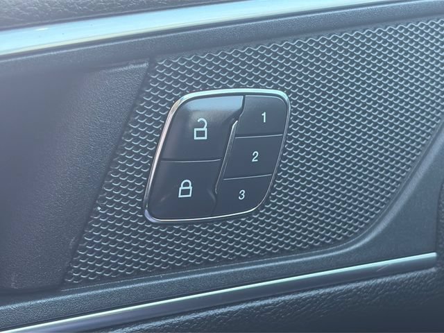 Used 2018 Ford Edge Sport w/ Equipment Group 401A AWD/4WD image 50