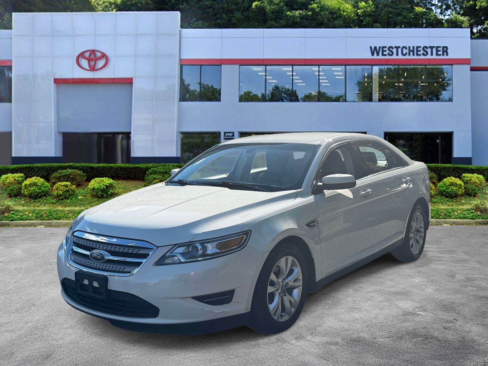 Used 2010 Ford Taurus SEL FWD image 4