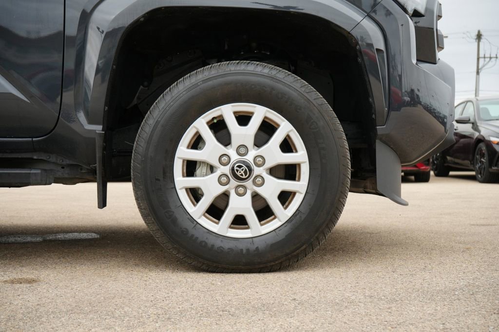 Used 2024 Toyota Tacoma SR5 image 9