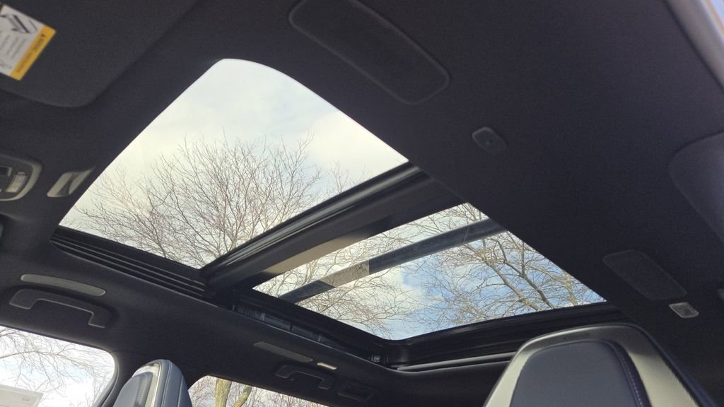 New 2026 INFINITI QX80 4WD w/ Sport Exterior Package image 3