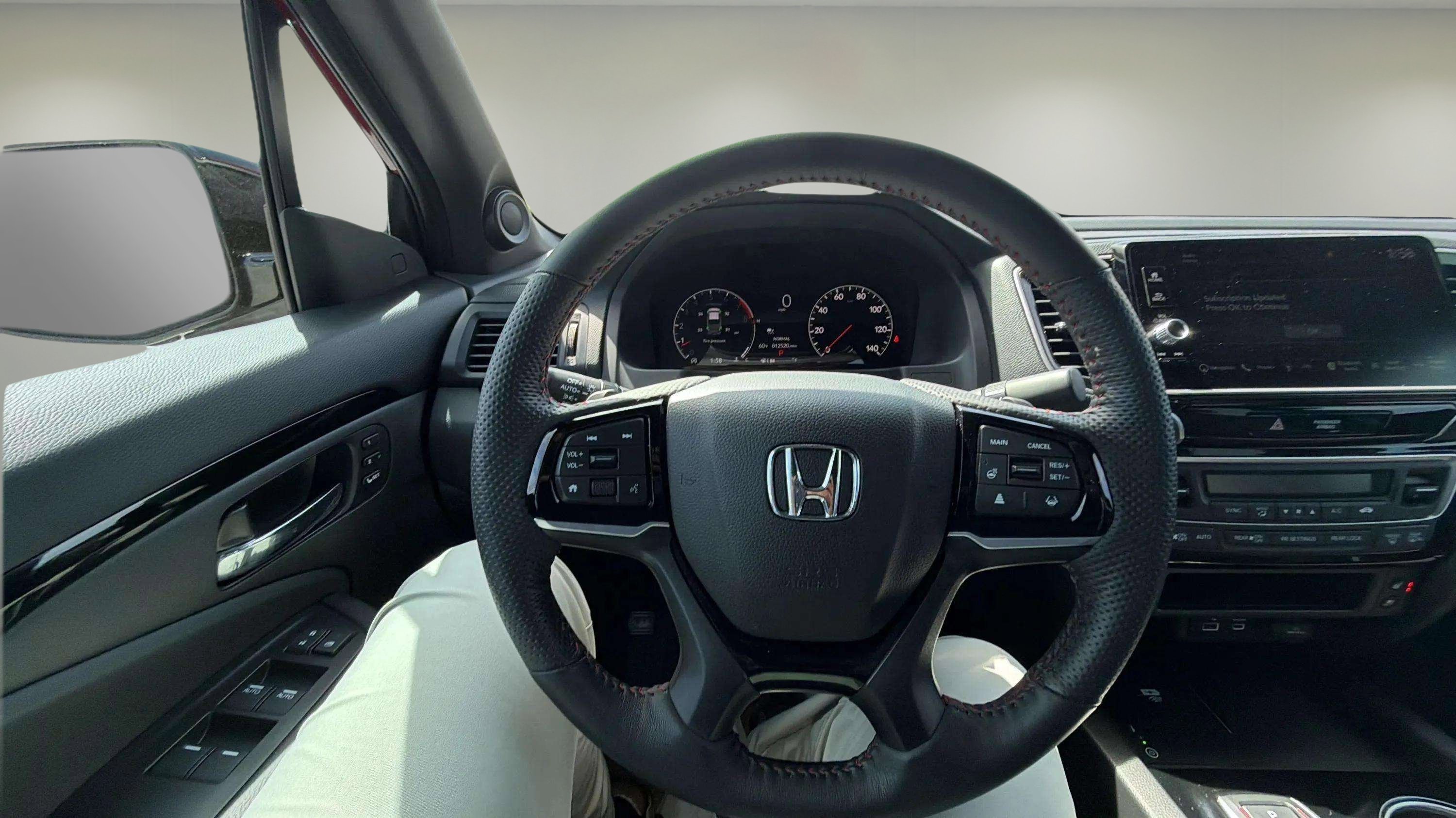 Used 2024 Honda Ridgeline Black Edition image 20
