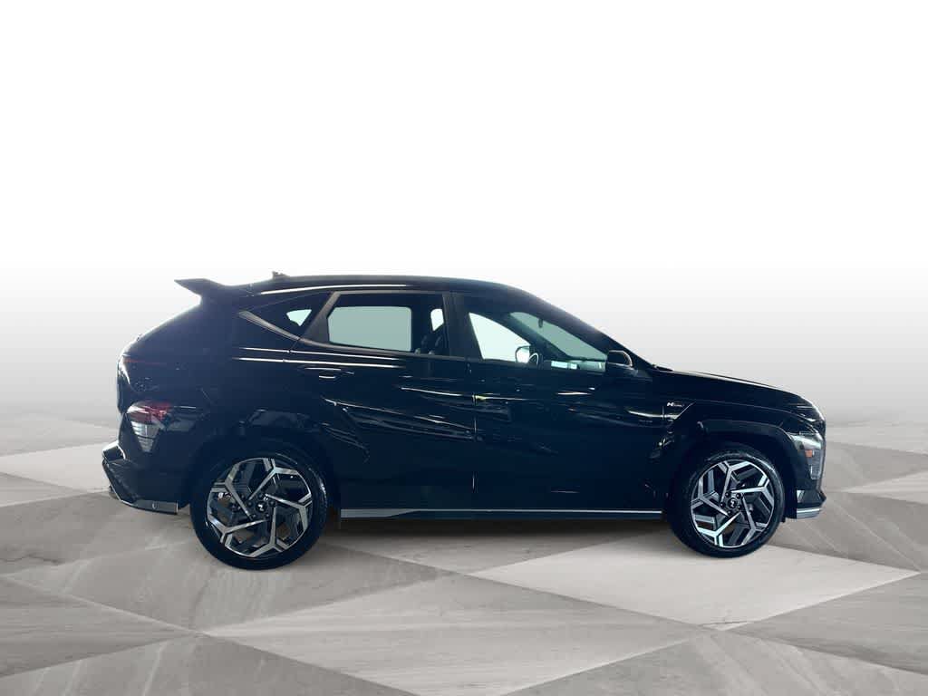 Used 2025 Hyundai Kona N Line S FWD image 9