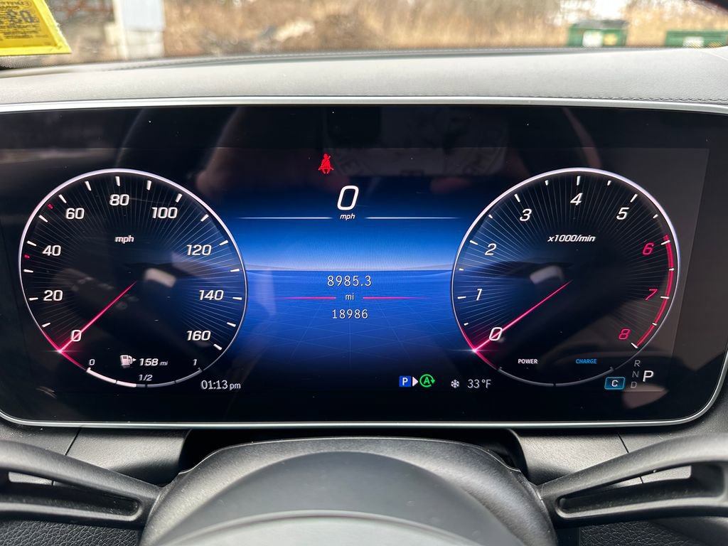 Used 2024 Mercedes-Benz GLC 300 4MATIC image 37