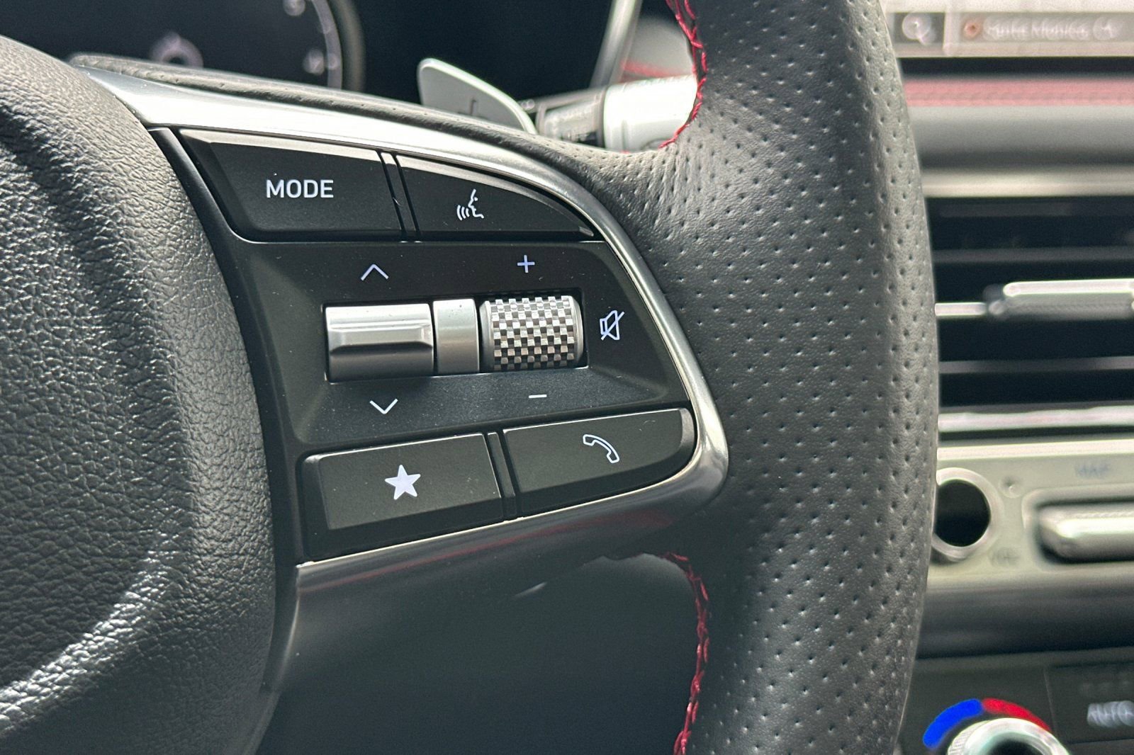 Used 2026 Genesis G70 3.3T Sport Prestige image 30