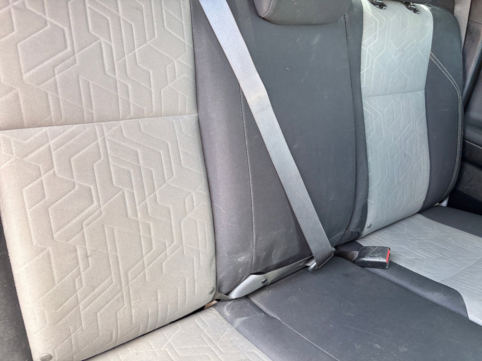 Used 2020 Toyota Tacoma TRD Off-Road w/ Technology Package image 17