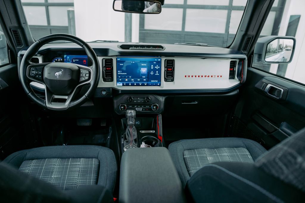 Used 2024 Ford Bronco Heritage Edition image 18