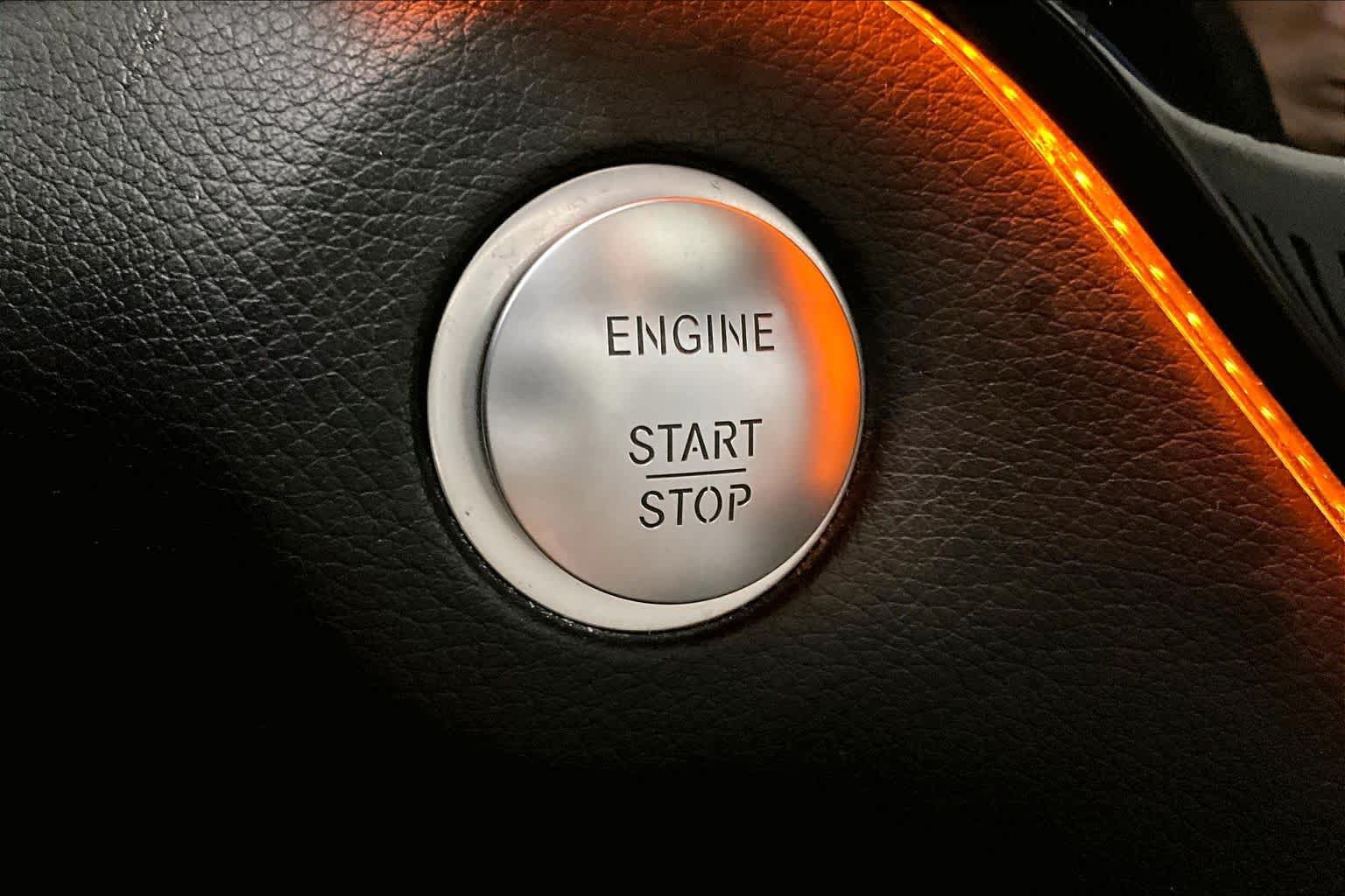 Used 2017 Mercedes-Benz GLS 450 4MATIC image 30