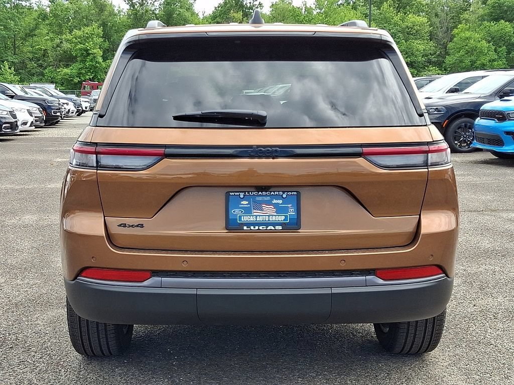 New 2026 Jeep Grand Cherokee Limited AWD/4WD image 7