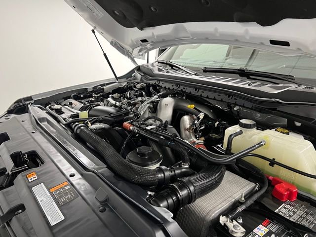 Used 2025 Ford F450 Platinum w/ FX4 Off-Road Package image 60