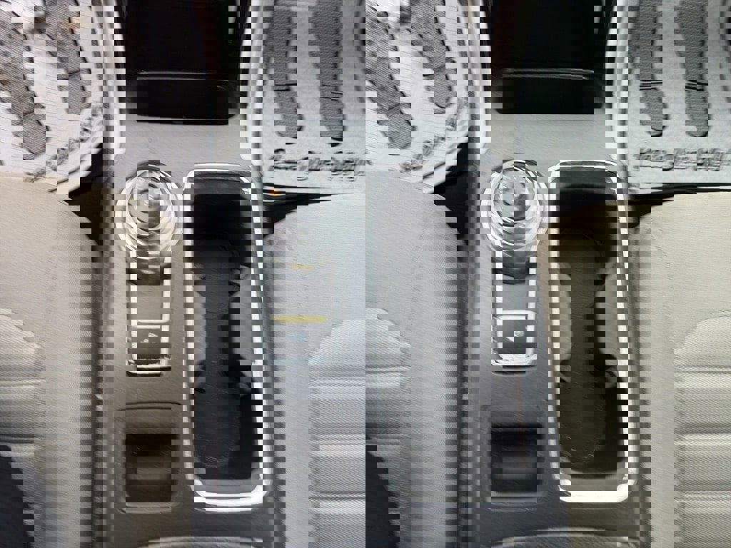 Used 2019 Ford Fusion SE image 14