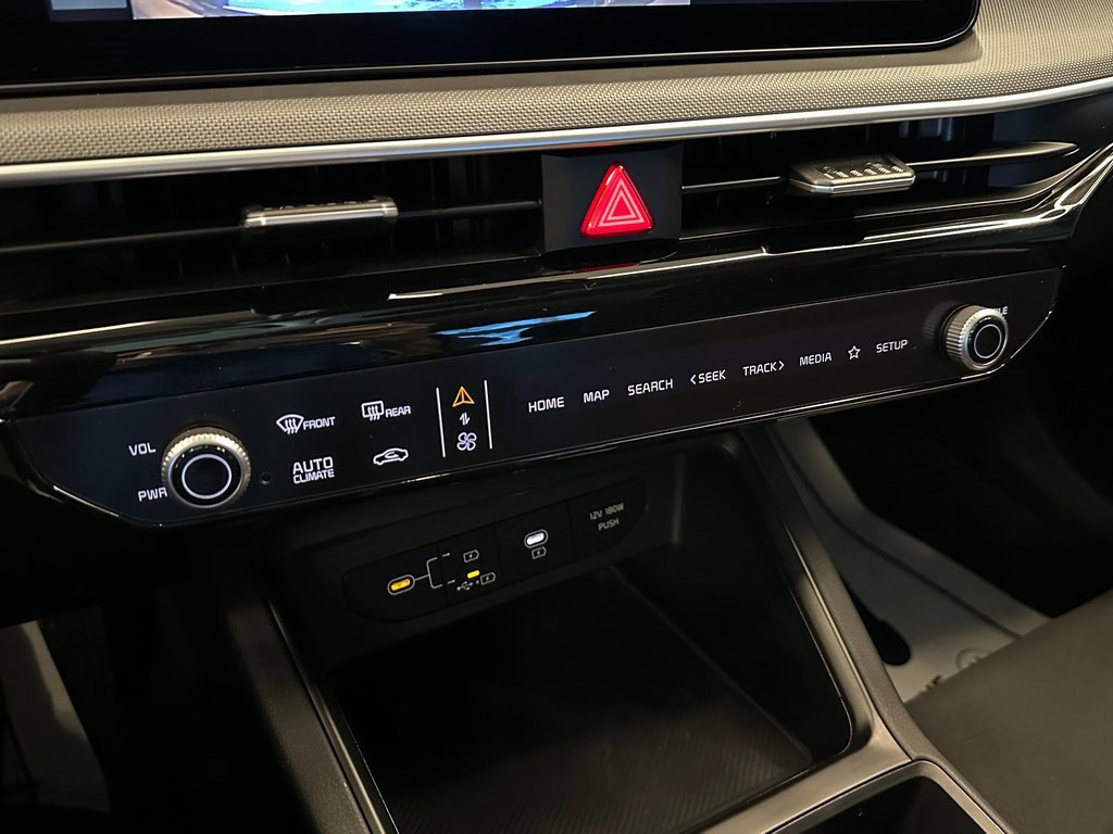 Used 2025 Kia K5 LXS image 14