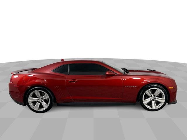 Used 2015 Chevrolet Camaro ZL1 RWD image 9