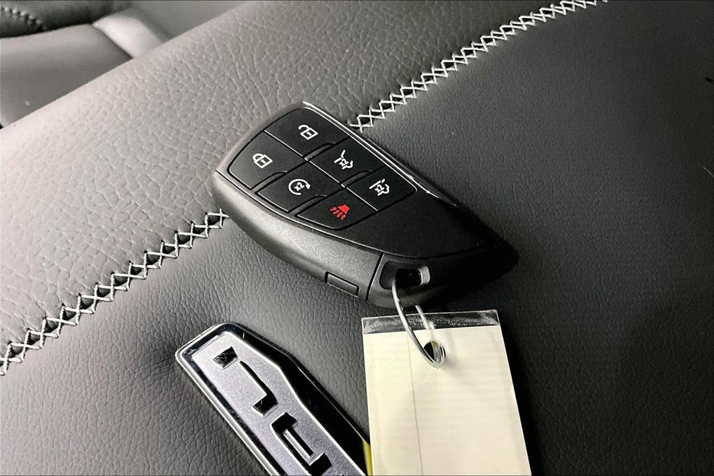 New 2026 GMC Yukon Denali w/ Sun & Power Step Package AWD/4WD image 22