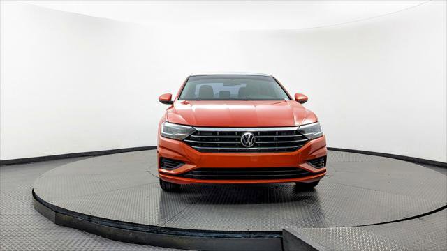 Used 2020 Volkswagen Jetta SE image 11