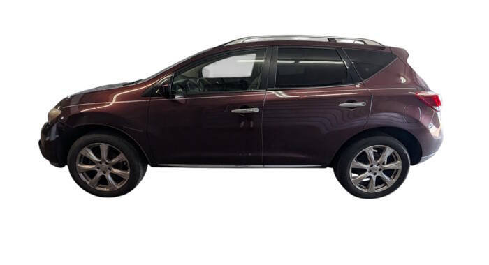 Used 2013 Nissan Murano LE w/ Platinum Pkg AWD/4WD image 2