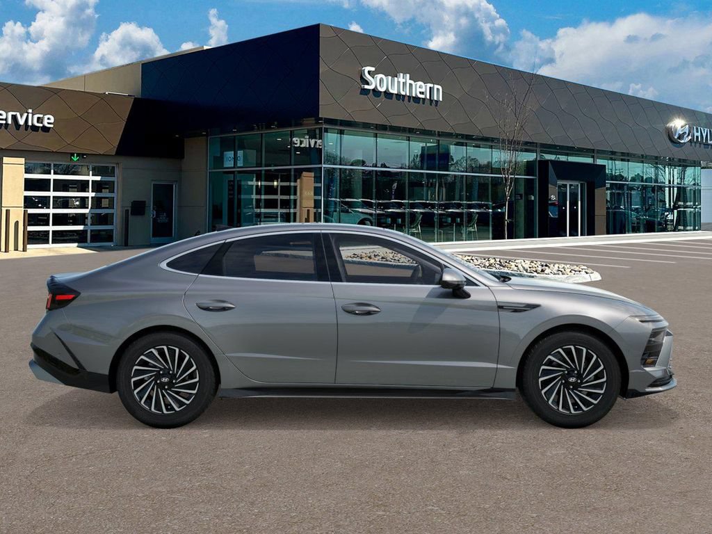 New 2026 Hyundai Sonata Limited FWD image 8