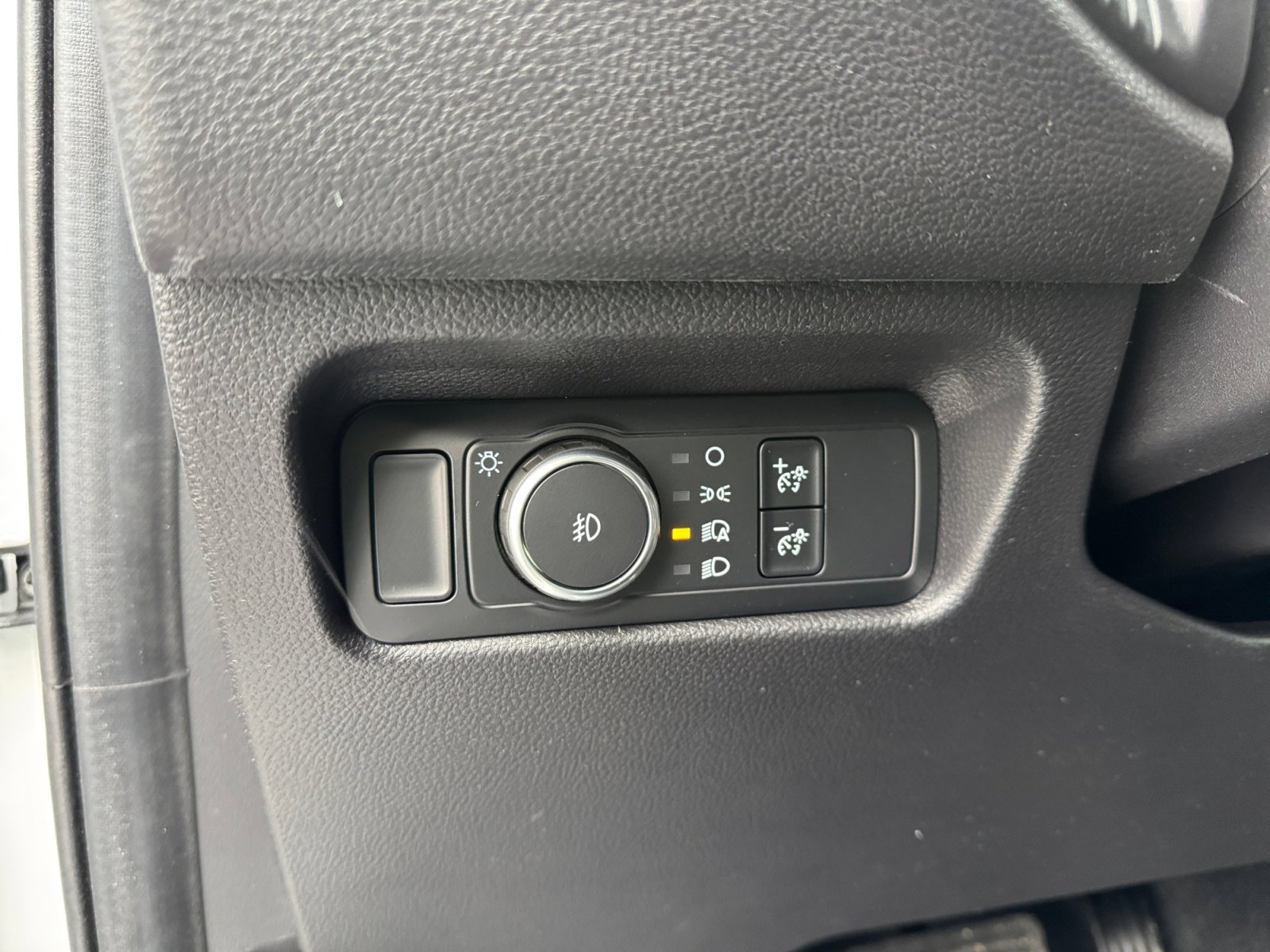 New 2025 Ford Ranger XLT w/ Black Appearance Package image 31