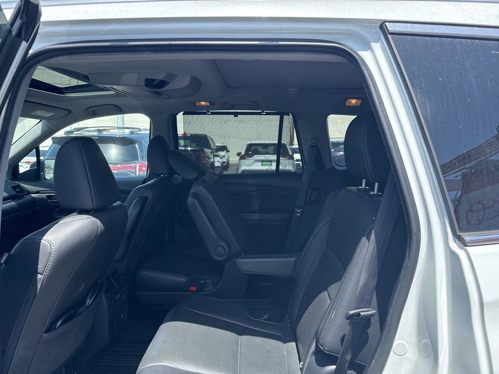 Used 2020 Honda Pilot Elite image 15