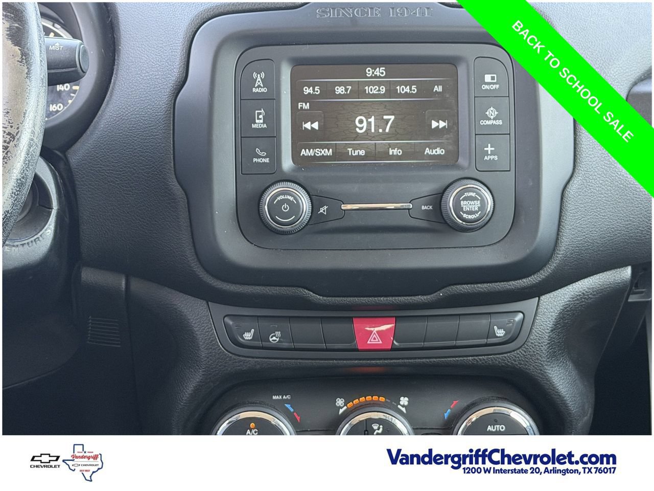 Used 2017 Jeep Renegade Limited FWD image 15