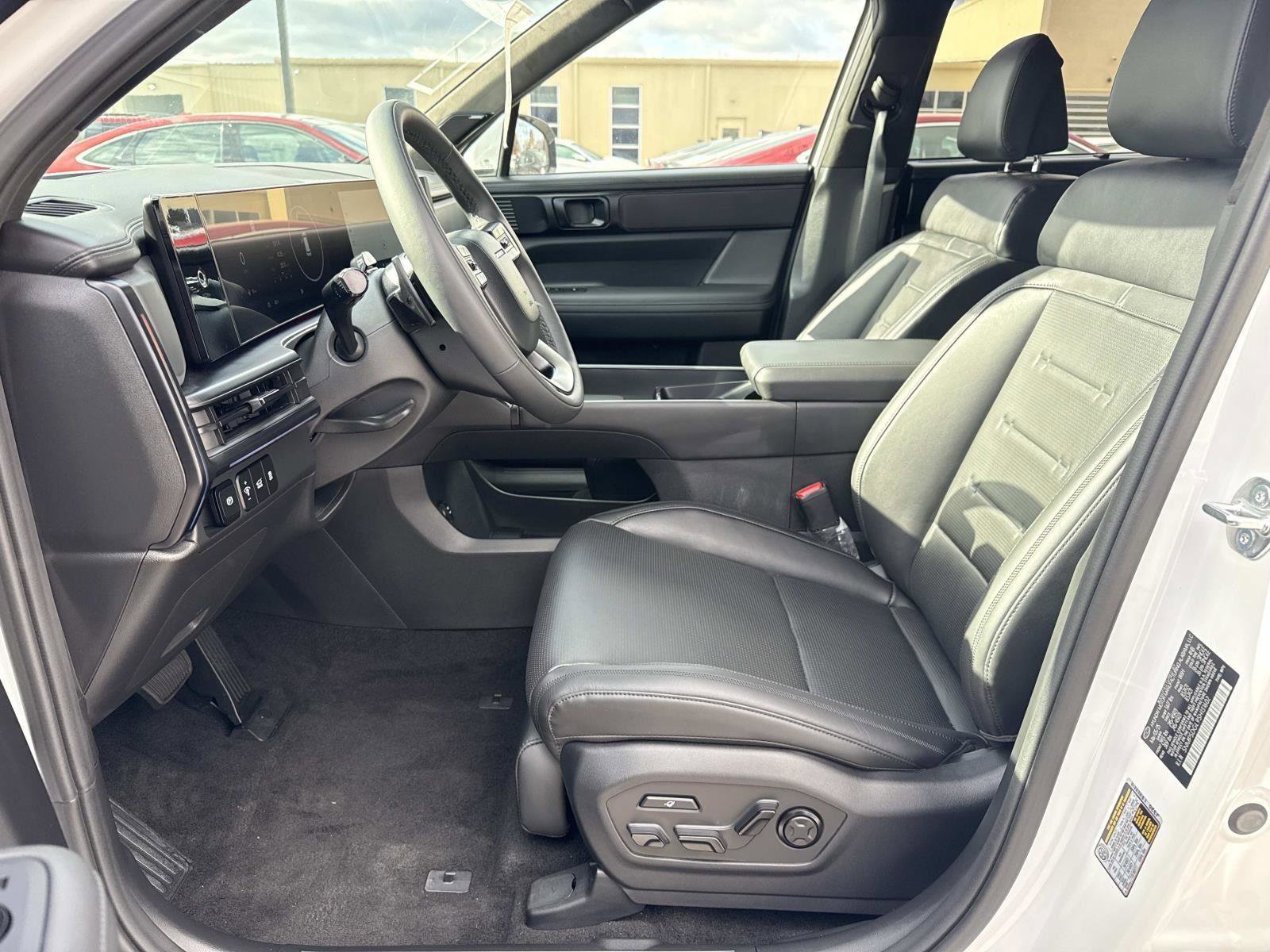 New 2025 Hyundai Santa Fe Calligraphy image 10