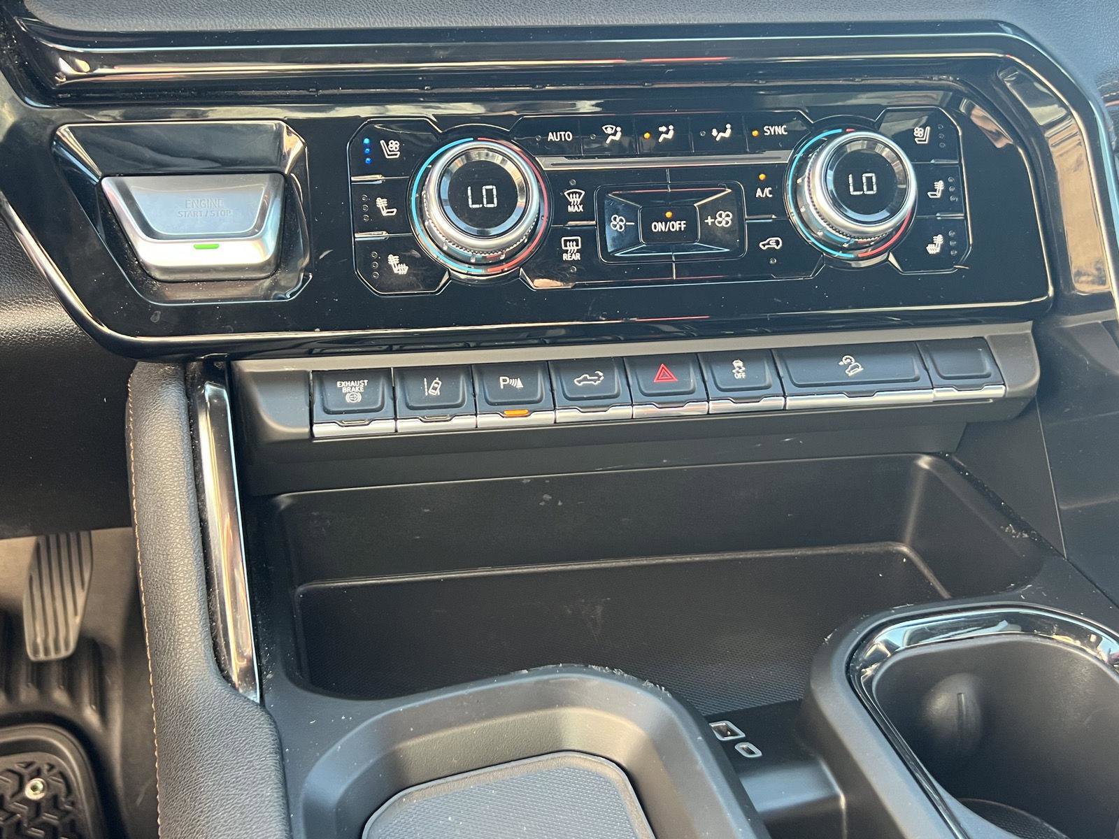 Used 2024 GMC Sierra 3500 AT4 w/ AT4 Premium Plus Package image 36