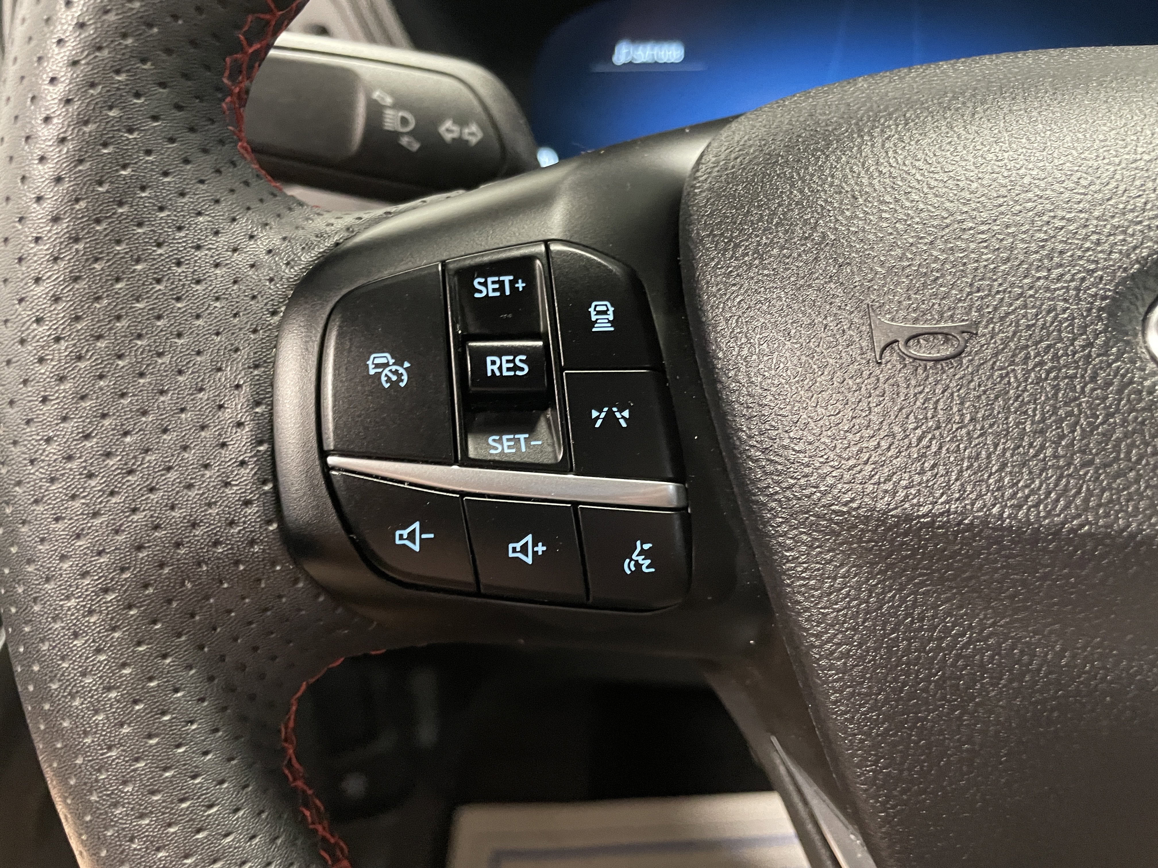 Used 2023 Ford Escape ST-Line Select w/ Tech Pack #2 image 17