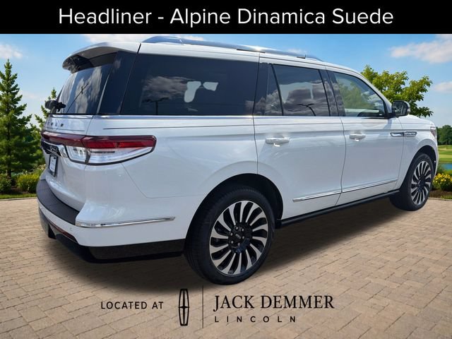 Used 2023 Lincoln Navigator Black Label AWD/4WD image 7
