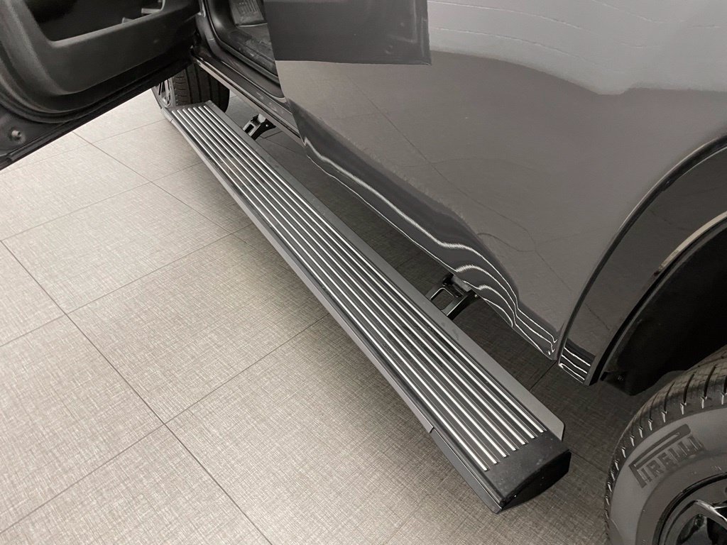 New 2026 Jeep Grand Wagoneer Limited AWD/4WD image 12