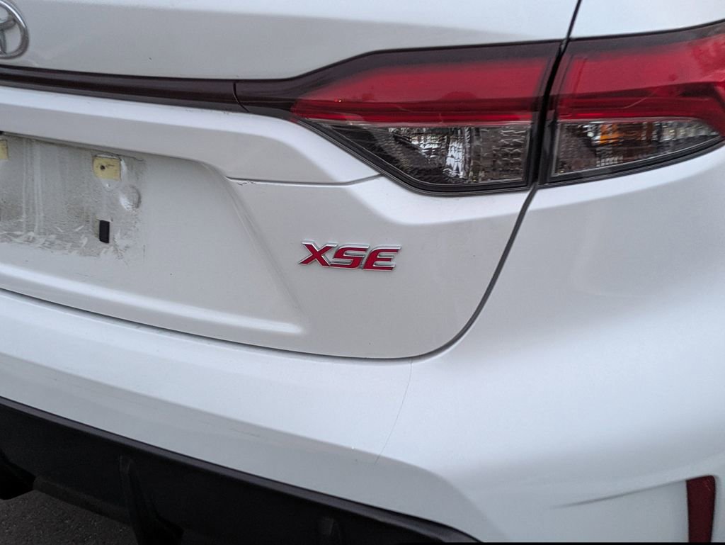 Certified 2025 Toyota Corolla XSE FWD image 8