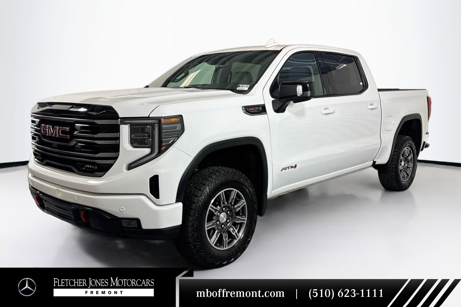 Used 2025 GMC Sierra 1500 AT4 image 1