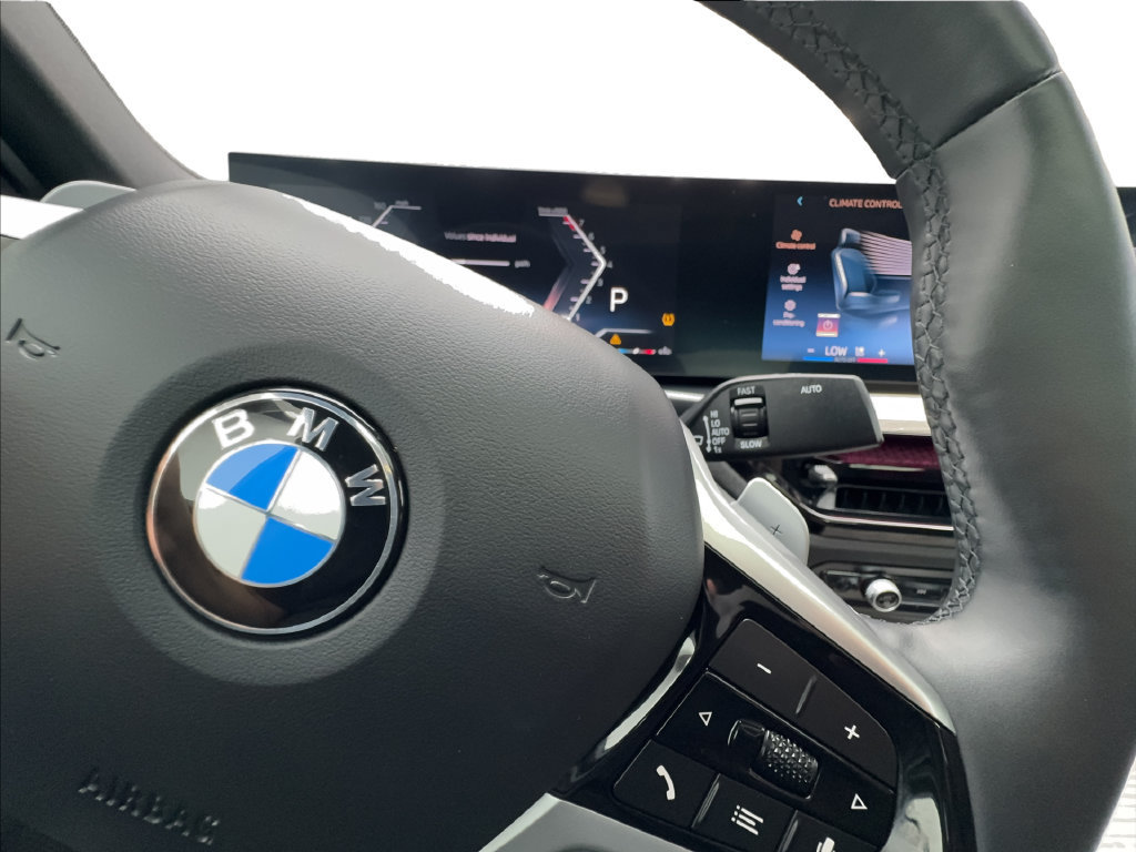Used 2025 BMW 330i Sedan RWD image 43